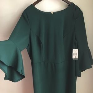 Emerald Green Bell Sleeve Dress